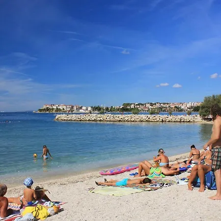 شقة With A Parking Space Podstrana, Split - 5225