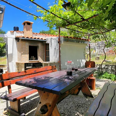 With A Parking Space Podstrana, Split - 5225 شقة