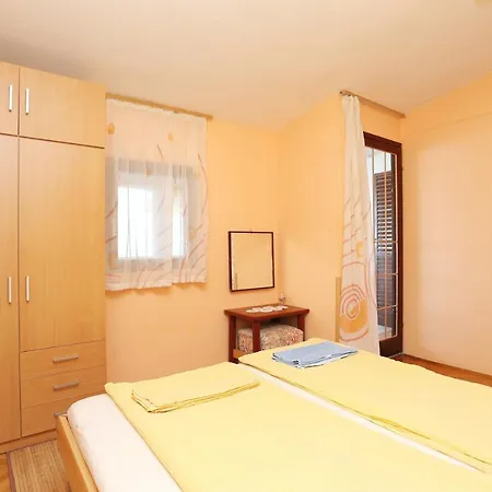 With A Parking Space Podstrana, Split - 5225 شقة