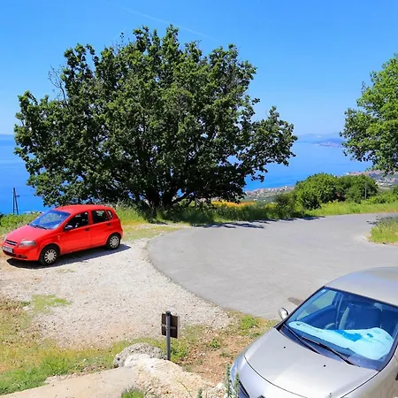 דירה With A Parking Space Podstrana, Split - 5225 *